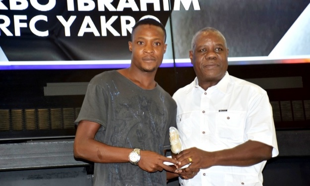 Ligue 2 (2016-2017) : IBRAHIM ZERBO (RFC YAKRO) Meilleur Buteur Ligue 2 (2016-2017) : IBRAHIM ZERBO (RFC YAKRO) Meilleur Buteur