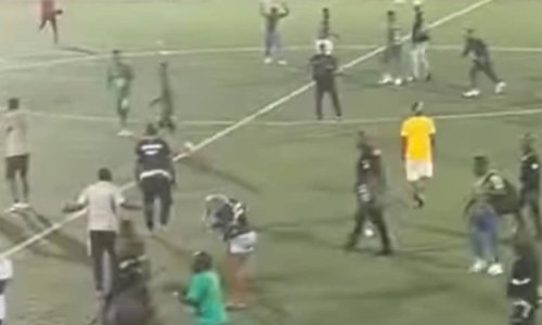 Ligue 2 (23è J) : le match ‘‘Leader SC-US Tchologo’’ interrompu par des supporters en colère