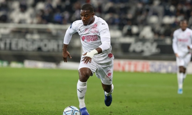 Ligue 2 : Cheick Timité brille avec Amiens face à l’AC Ajaccio d’Ismael Diallo Chester