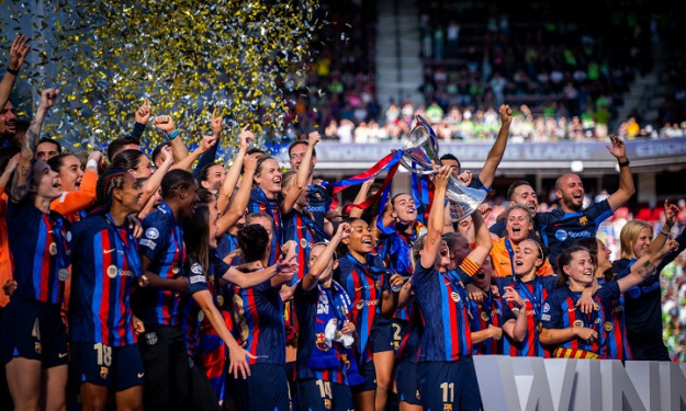 Ligue des Champions Féminine : le FC Barcelone renverse Wolfsburg et remporte le trophée