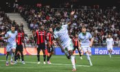 Ligue Europa : Evan Ndicka brille avec l’AS Roma sur la pelouse de Nice