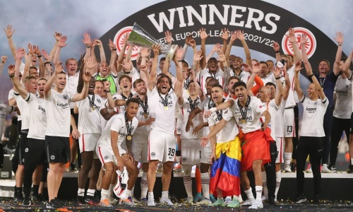 Ligue Europa : Francfort renverse le Glasgow Rangers d’Amad Diallo et remporte le trophée