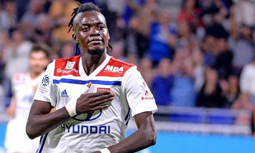 Lyon (Ligue 1) : Bertrand Traoré auteur d’un magnifique but face à Strasbourg