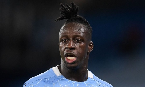 Manchester City : Benjamin Mendy écarté de tous les produits commerciaux du club