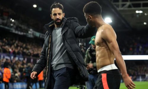 Manchester United : en deuil, Amad Diallo va manquer le déplacement à Brentford