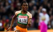 Marie Josée Ta Lou se mesure aux hommes sur 100m et termine 2è de la course