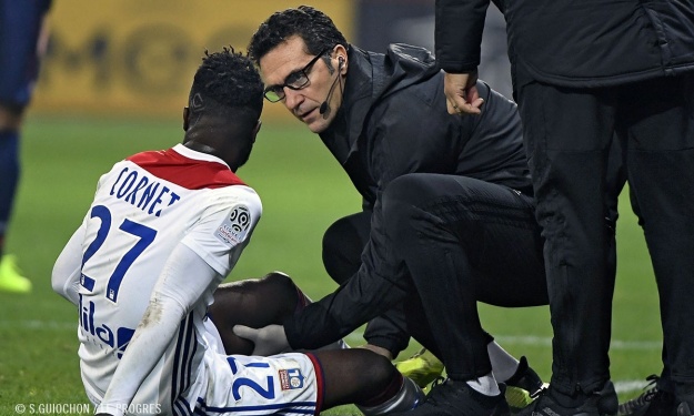 Maxwel Cornet blessé lors de Lille-Lyon : ‘‘Je suis un peu inquiet…’’