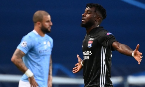 Maxwel Cornet dans le viseur d’un club de Premier League