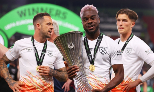 Maxwel Cornet décroche son 1er Trophée Européen