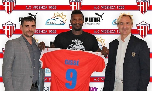 Mercato : A 37 ans, Djibril Cissé quitte la Suisse pour l'Italie