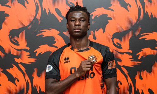 Mercato : Abdoulaye Yoro atterrit en Ecosse