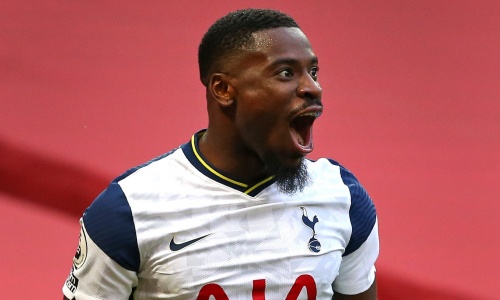 Mercato : Après le PSG, le Real Madrid s’invite dans le dossier Serge Aurier