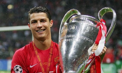 Mercato : Cristiano Ronaldo de retour à Manchester (Off.)