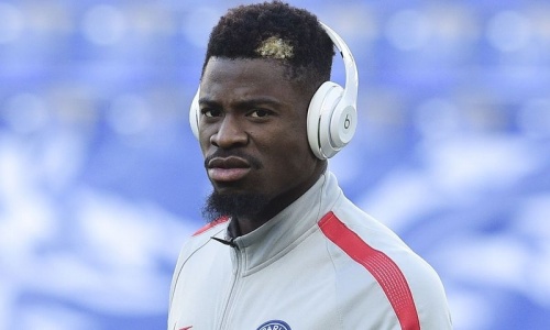Mercato : Encore un cador Anglais aux trousses d'Aurier