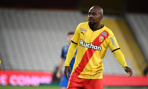 Mercato : Gaël Kakuta quitte le RC Lens pour la Ligue 2