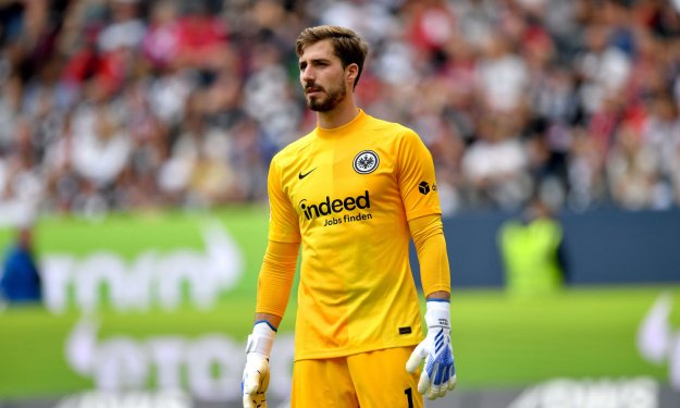 Mercato : Kevin Trapp signe son retour à Paris