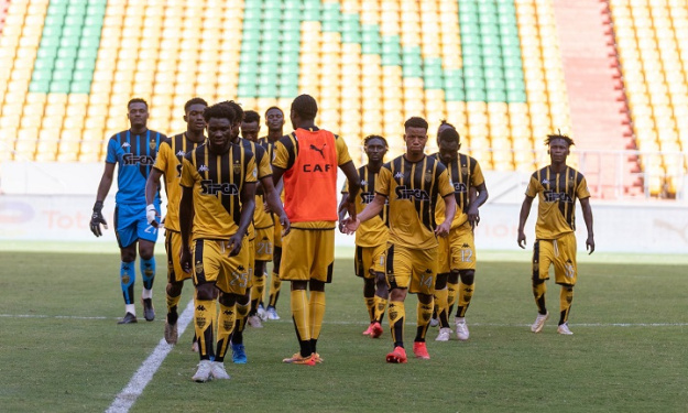 Mercato : l’ASEC Mimosas recrute un milieu de terrain