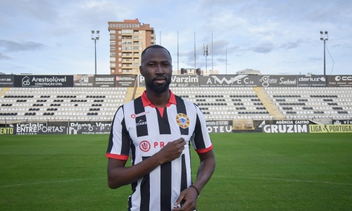 Mercato : Lacina Traoré rebondit en D2 Portugaise