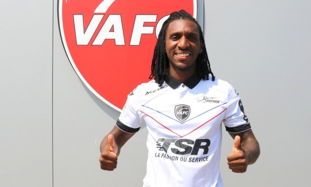 Mercato : Le Béninois Sessi d’Almeida signe à Valenciennes FC