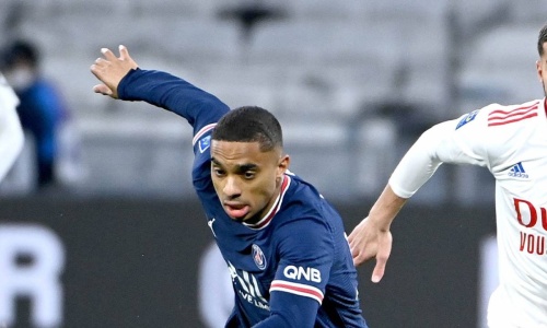 Mercato : le PSG prête Colin Dagba