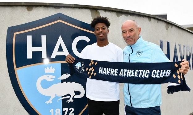 Mercato : Le PSG prête un défenseur Franco-Guinéen au Havre Athletic Club