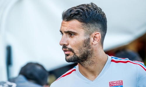 Mercato : Léo Dubois débarque en Turquie