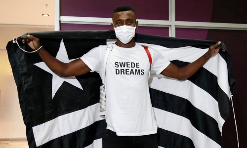 Mercato : Les images de l’arrivée de Salomon Kalou à Botafogo et ses premiers mots