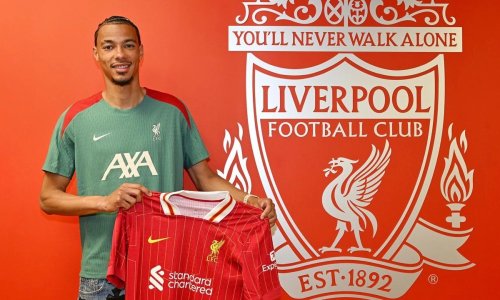 Mercato : Liverpool met la main sur Hugo Ekitike