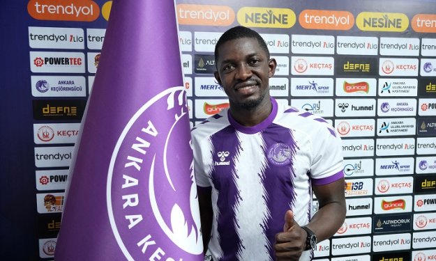 Mercato : Moryké Fofana change de club mais reste en Turquie