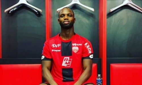 Mercato : Moussa Konaté rejoint Assalé Roger au DFCO