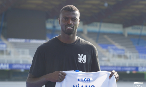 Mercato : Niang rebondit à l’AJA