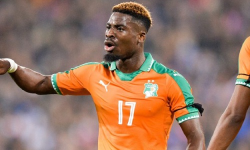 Mercato - PSG : Après Kessié, "Lequipe" annonce Aurier au Milan