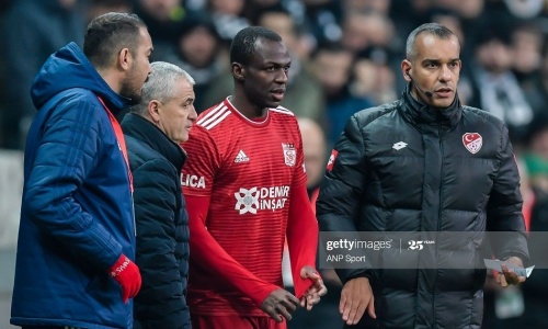 Mercato : Sollicité en Espagne, Koné Arouna réagit