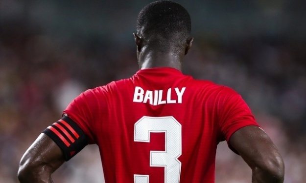 Mercato : Un club Français souhaite relancer Eric Bailly (United)