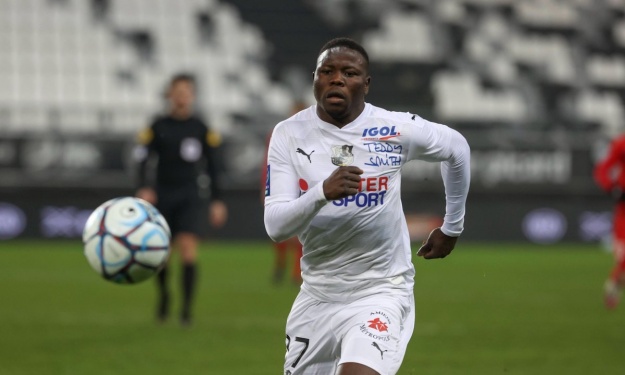 Mercato : Youssouf Assogba file en National