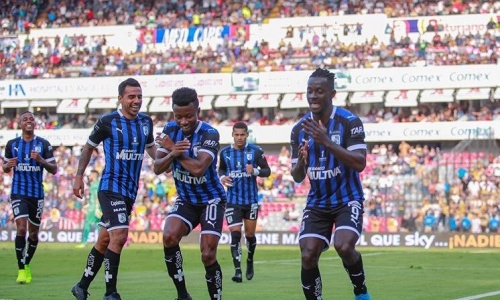 Mexique : Aké Loba buteur, son club enchaîne