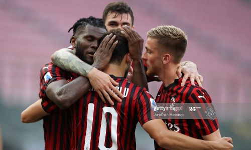 Milan : le retourné acrobatique "presque" victorieux de Franck Kessié