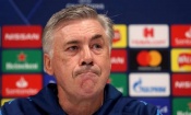 Naples : Carlo Ancelotti débarqué après avoir qualifié le club en 8ès de finale de C1