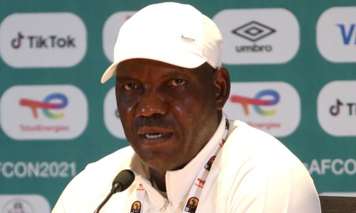 Nigeria : Augustine Eguavoen démissionne de son poste de sélectionneur