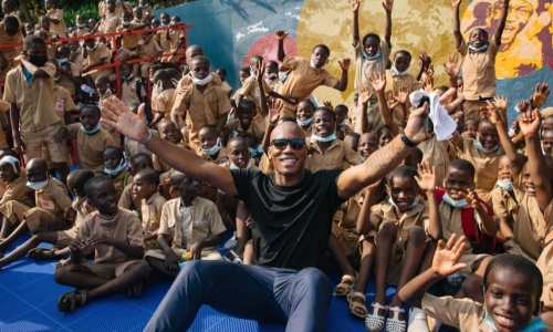 Orphelinat de Bingerville : Ouverture officielle d'un terrain de basket en présence de Didier Drogba et Dickembé Moutombo