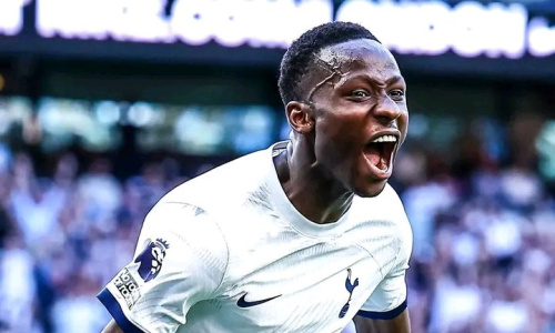 Pape Matar Saar prolonge son aventure avec les Spurs