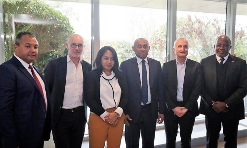 Partenariat : Ahmad AHMAD et Malick TOHE reçus par le Patron du groupe CANAL+