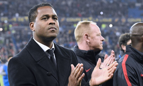 Patrick Kluivert nommé entraineur d’un club pour la 1ère fois