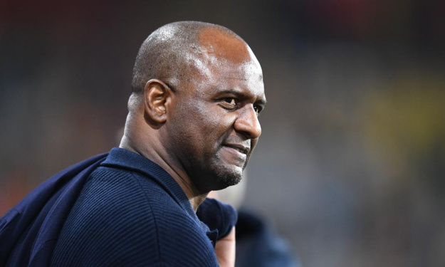 Patrick Vieira retrouve un banc