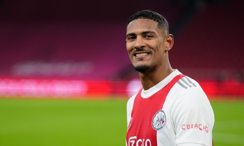 Pays-Bas : Haller conclu l’année par un doublé
