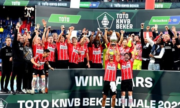 Pays-Bas : Le PSV Eindhoven de Sangaré Ibrahim remporte la Coupe devant l’Ajax de Sébastien Haller