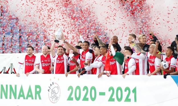 Pays-Bas : Sébastien Haller remporte son 1er trophée avec l’Ajax