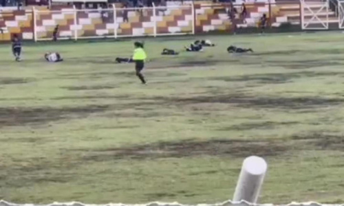 Pérou : un joueur décède après avoir été frappé par la foudre