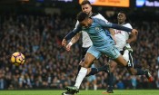 PL (City-Tottenham) - Yaya Touré vis-à-vis de Sterling : "s’il avait plus d’expérience, il aurait plongé"
