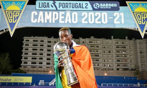 Portugal : Champion de 2è division avec son club, Lazare Amani rend grâce à DIEU